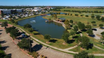 Mont-Belvieu-Outdoors-Mont-Belvieu-City-Park-Pond-Fishing
