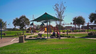 Mont-Belvieu-Outdoors-Mont-Belvieu-City-Park-Playground