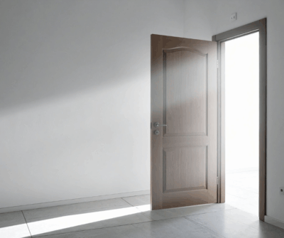 door open with light shining in, doors are opening for home buyers with fannie mae dropping the minimum credit score requirement